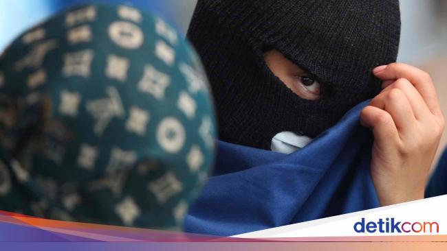 2 Pelaku yang Bakar 3 Mobil Polisi di Depok Ditangkap!