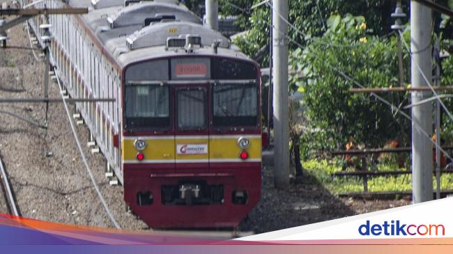 KAI Rekayasa Perjalanan KRL Imbas Kecelakaan Kereta Vs Mobil di Bogor