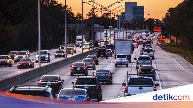 165 Ribu Kendaraan Tinggalkan Jabotabek pada Libur Paskah