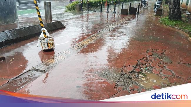 Banyak Serpihan Mobil saat Jenazah Mengenaskan Ditemukan di Jaksel