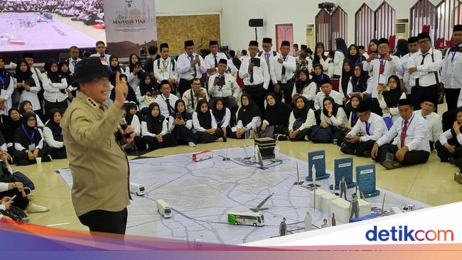 Calon Petugas Haji Gelar Simulasi, Bersiap Sambut-Layani Jemaah di Saudi