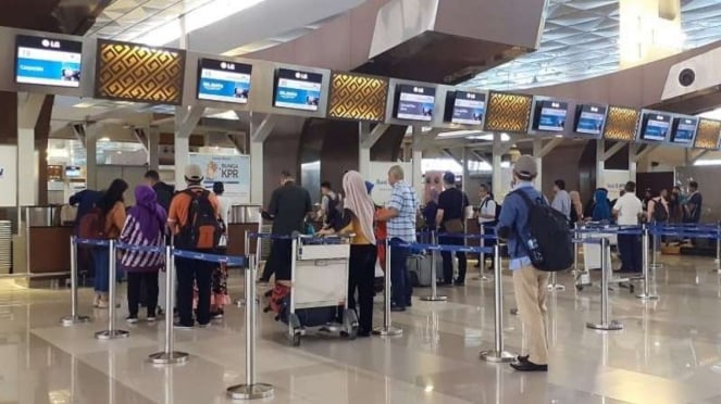 Ilustrasi harga tiket pesawat pendorong inflasi.
