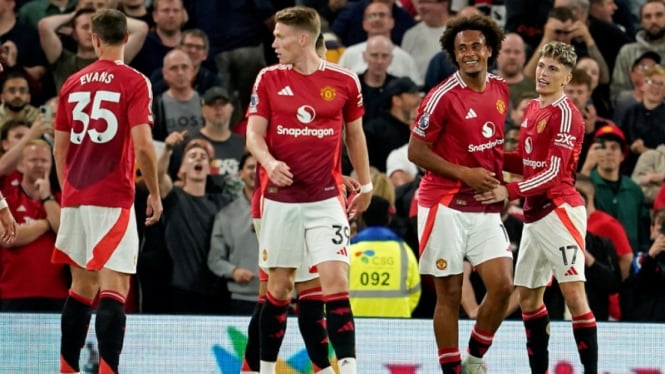 Mengenaskan, Manchester United Hancur Lebur di Old Trafford