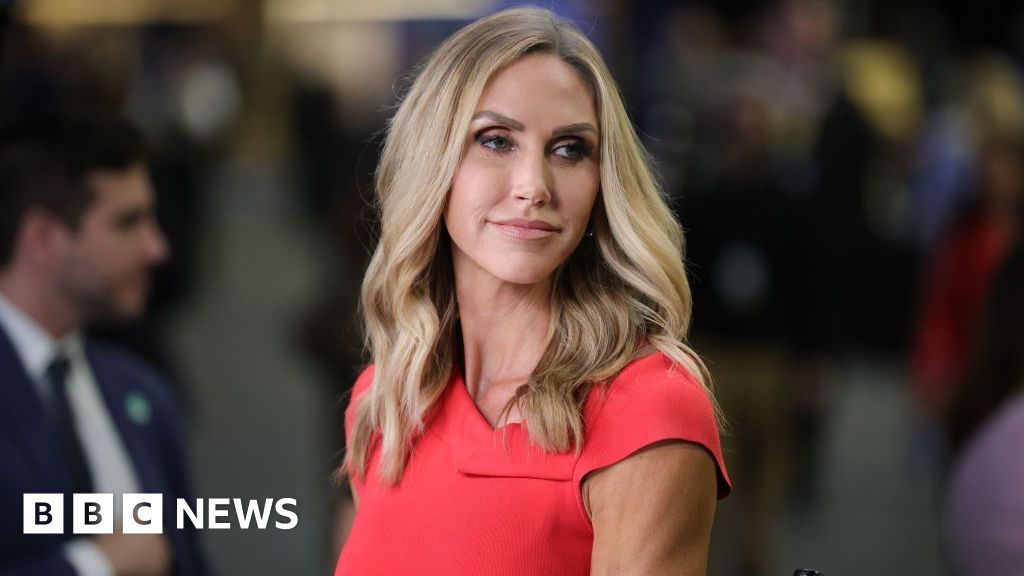 Lara Trump menarik nama dari pertimbangan untuk kursi Senat Florida
