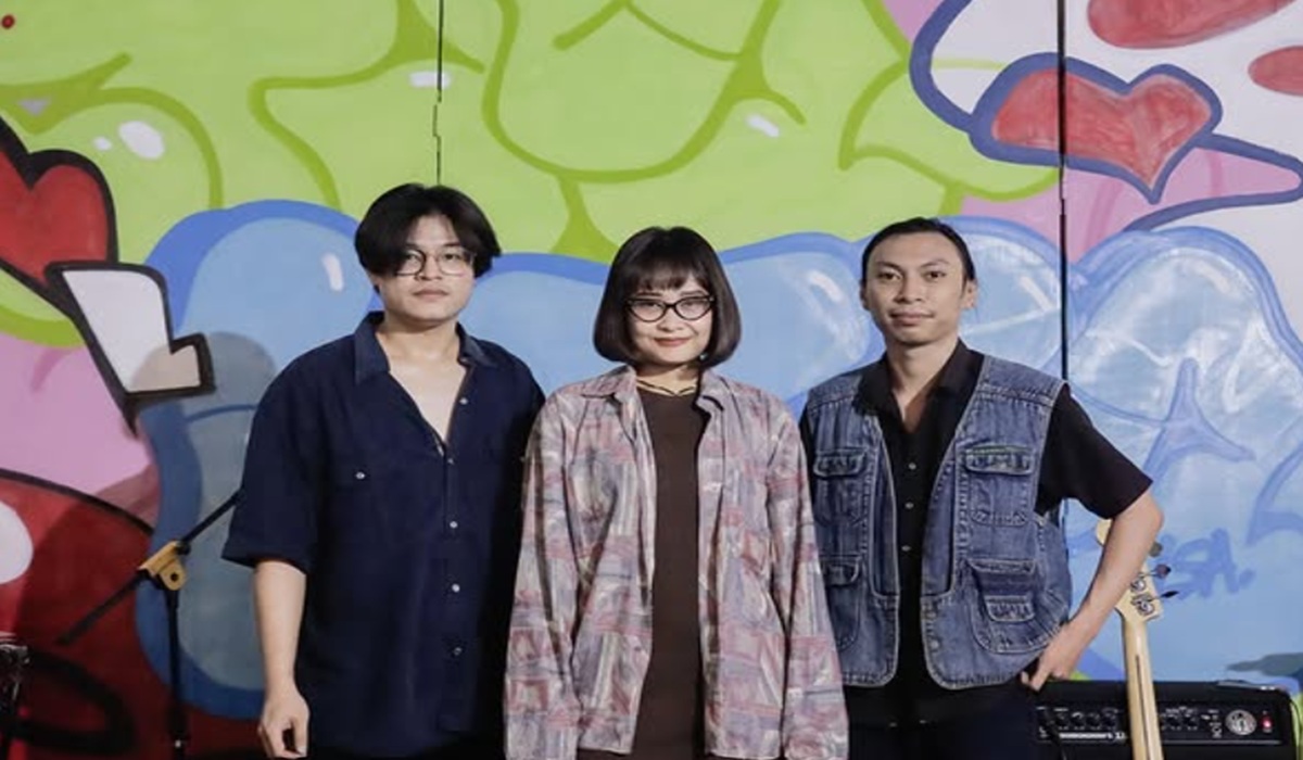 MRNMRS Rilis Album Perdana Bashed Up