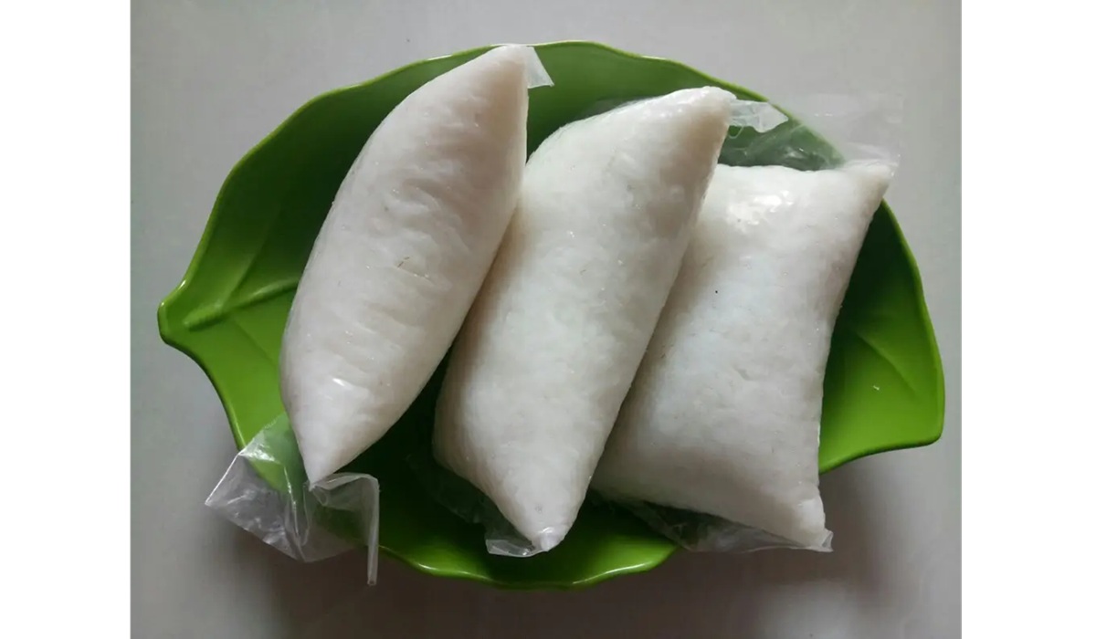Lontong yang Dibungkus Plastik Bisa Sebabkan Banyak Gangguan Kesehatan
