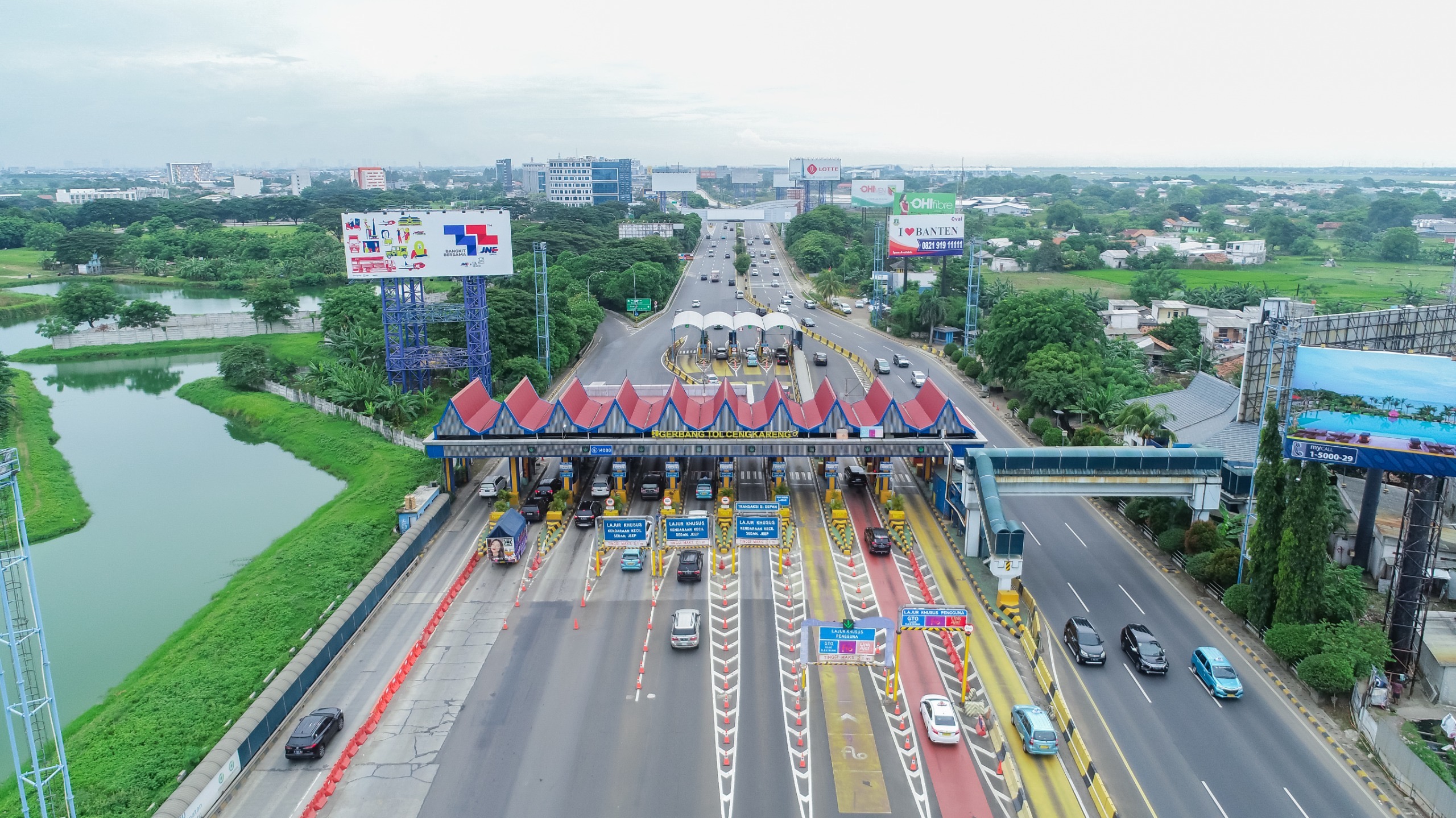 Mudik Lebaran Idulfitri 1446H, Volume Kendaraan Tol di Jabodetabek dan Jawa Barat Terpantau Masih Landai