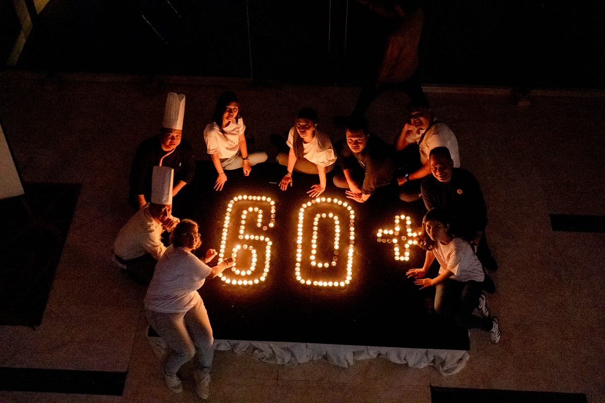 Satu Jam Untuk Bumi yang Lebih Baik, Grand Mercure Solo Baru Dukung Gerakan Earth Hour