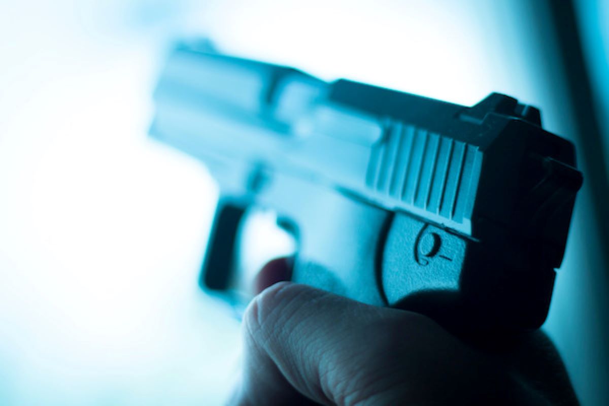 Intel Diduga Todong Pistol saat Demo Tolak UU TNI di DPR, ICJR Tak Boleh Dibekali Senjata