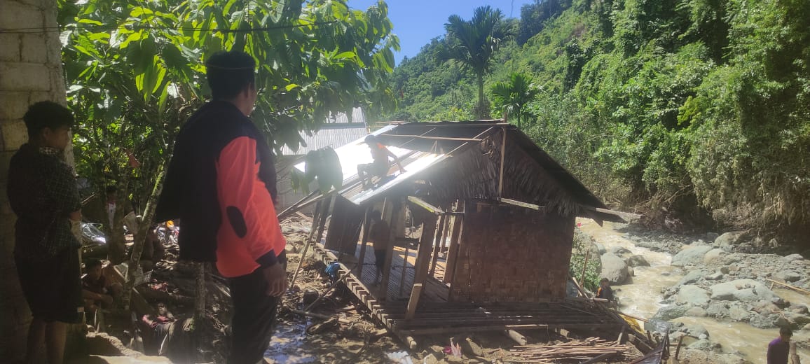 Tujuh Rumah Hanyut dan Dua Jembatan Putus akibat Banjir Terjang Parigi Moutong