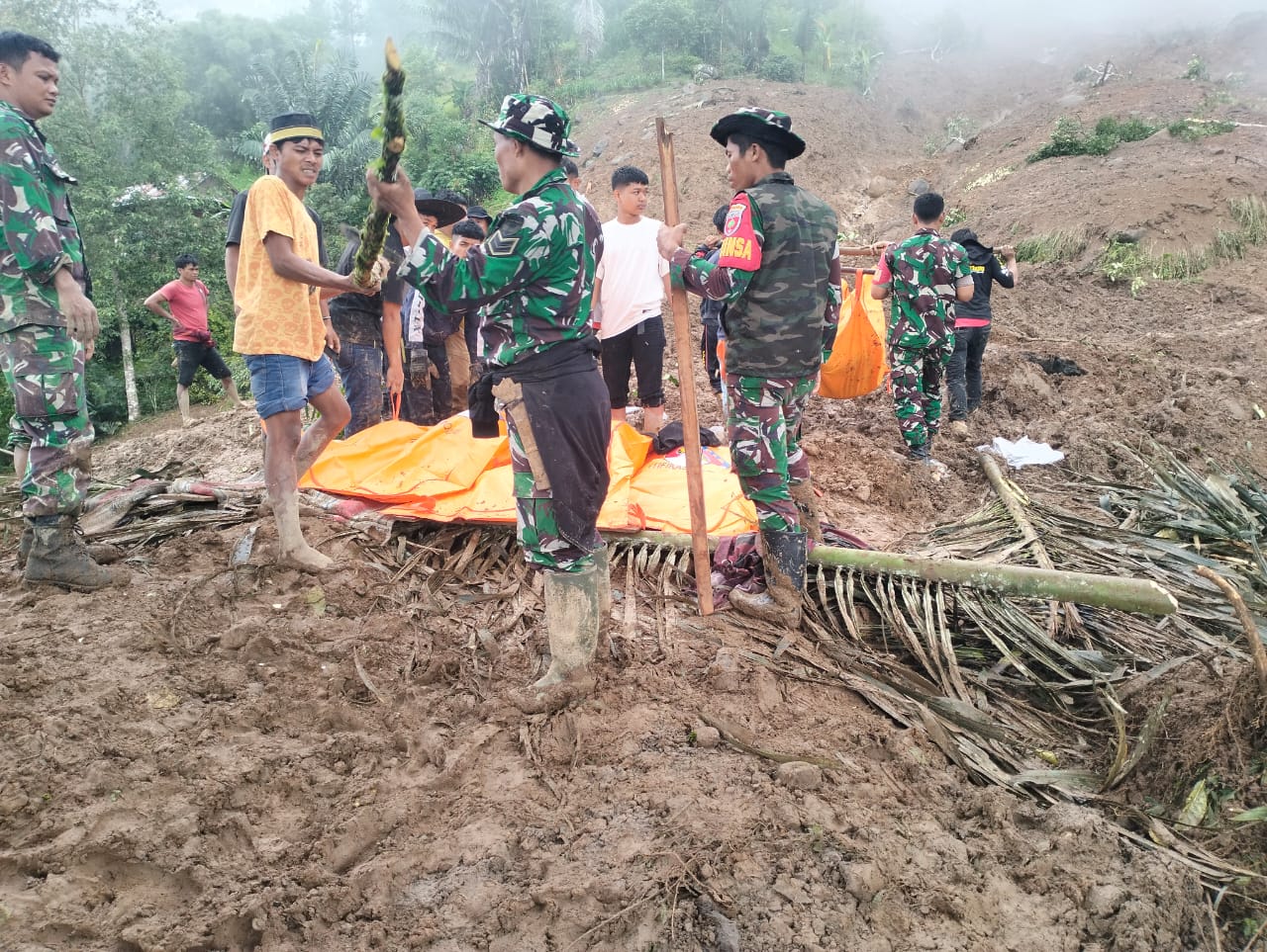 BNPB Tetapkan Tanggap Darurat Bencana Tanah Longsor di Tana Toraja